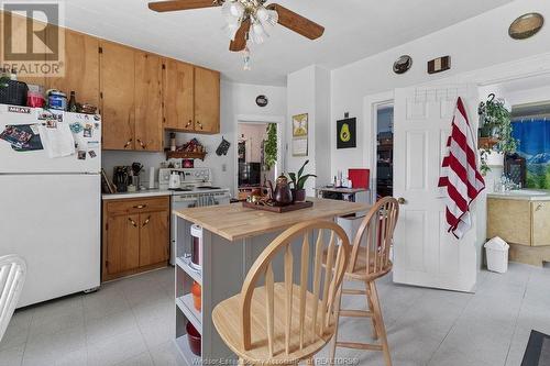 1157-59 Pierre, Windsor, ON - Indoor Photo Showing Kitchen