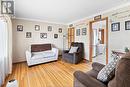 3511 Tecumseh Rd W, Windsor, ON  - Indoor Photo Showing Living Room 