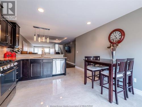 11918 Thistledown, Windsor, ON - Indoor Photo Showing Kitchen