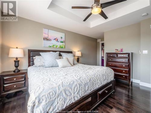 11918 Thistledown, Windsor, ON - Indoor Photo Showing Bedroom