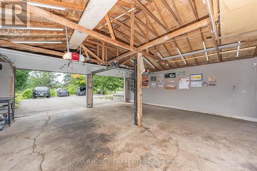 9405 Five Side Road, Erin, ON - Indoor