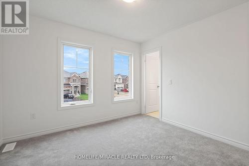 30 Doc Lougheed Avenue, Southgate, ON - Indoor Photo Showing Other Room