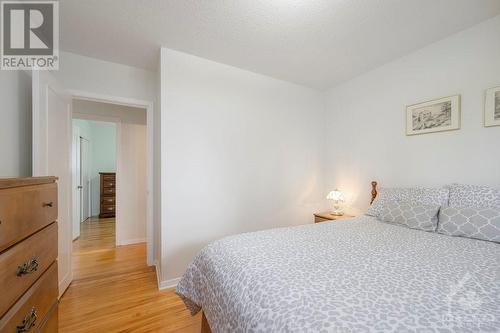 3120 Southmore Drive, Ottawa, ON - Indoor Photo Showing Bedroom