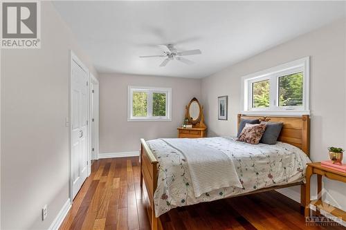 1526 Carsonby Road E, Ottawa, ON - Indoor Photo Showing Bedroom