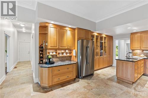 1526 Carsonby Road E, Ottawa, ON - Indoor Photo Showing Kitchen