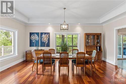 1526 Carsonby Road E, Ottawa, ON - Indoor Photo Showing Dining Room