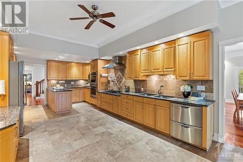 1526 Carsonby Road E, Ottawa, ON - Indoor Photo Showing Kitchen