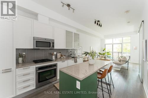 218 - 66 Kippendavie Avenue, Toronto (The Beaches), ON - Indoor Photo Showing Kitchen With Upgraded Kitchen