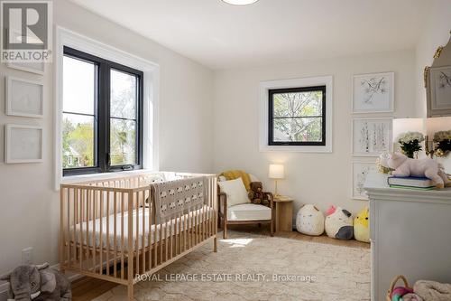 7 Ferncroft Drive, Toronto (Birchcliffe-Cliffside), ON - Indoor Photo Showing Bedroom