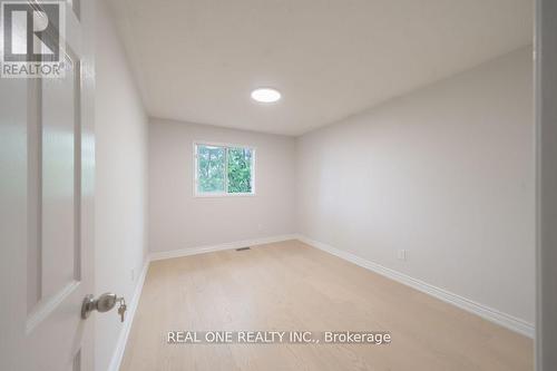 149 Downey Circle, Aurora, ON - Indoor Photo Showing Other Room