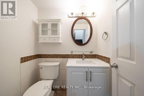 149 Downey Circle, Aurora, ON - Indoor Photo Showing Bathroom