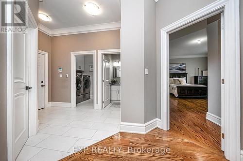 4 Blake Street, East Gwillimbury, ON - Indoor Photo Showing Other Room