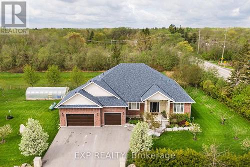 4 Blake Street, East Gwillimbury, ON - Outdoor