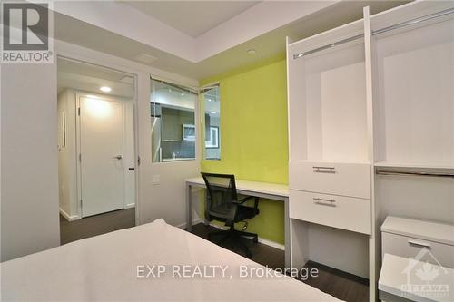 1507 - 105 Champagne Avenue, Ottawa, ON - Indoor Photo Showing Bedroom