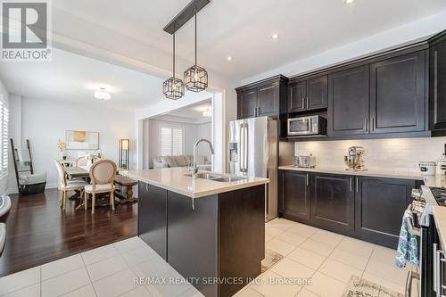 31 Humberstone Crescent, Brampton (Northwest Brampton), ON - Indoor Photo Showing Kitchen With Double Sink With Upgraded Kitchen