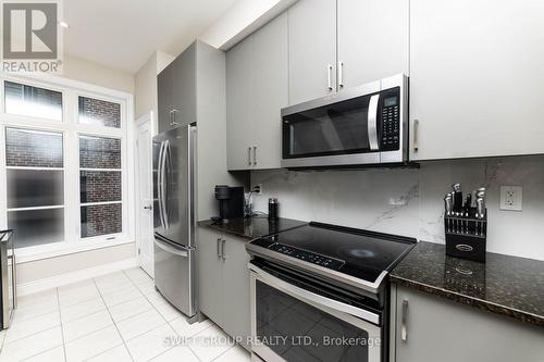 45 - 79 Elder Avenue, Toronto (Long Branch), ON - Indoor Photo Showing Kitchen