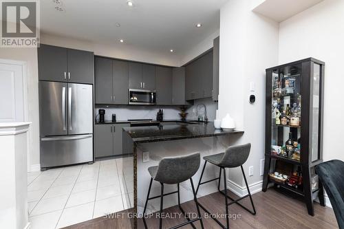 45 - 79 Elder Avenue, Toronto (Long Branch), ON - Indoor Photo Showing Kitchen