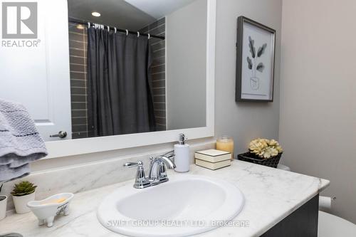 45 - 79 Elder Avenue, Toronto (Long Branch), ON - Indoor Photo Showing Bathroom