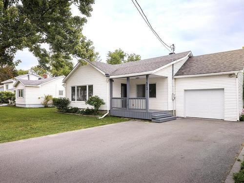 Frontage - 513 Boul. Graham, Dorval, QC - Outdoor With Deck Patio Veranda With Facade