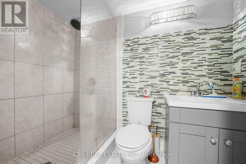 2 Dana Court, Brampton, ON - Indoor Photo Showing Bathroom