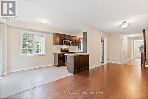 42 - 233 Duskywing Way, Oakville (Bronte West), ON - Indoor Photo Showing Kitchen