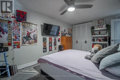 3 - 2070 Brant Street, Burlington, ON - Indoor Photo Showing Bedroom