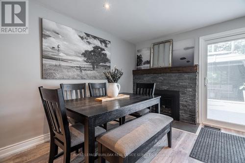 3 - 2070 Brant Street, Burlington, ON - Indoor Photo Showing Dining Room