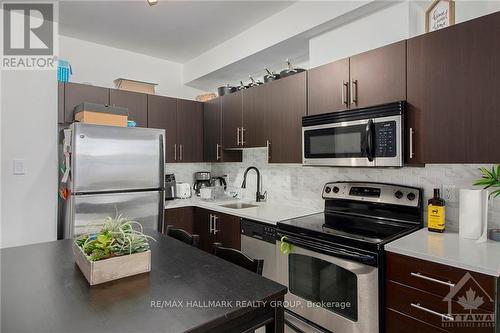 116 - 429 Kent Street, Ottawa, ON - Indoor Photo Showing Kitchen With Stainless Steel Kitchen With Upgraded Kitchen