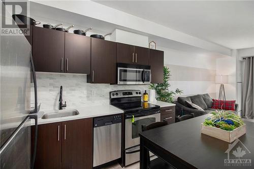 429 Kent Street Unit#116, Ottawa, ON - Indoor Photo Showing Kitchen With Stainless Steel Kitchen With Upgraded Kitchen