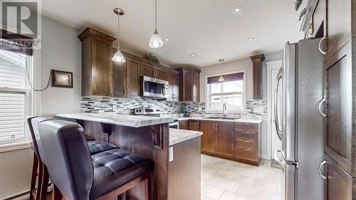 5 Truxtun Place, Mount Pearl, NL - Indoor Photo Showing Kitchen With Upgraded Kitchen