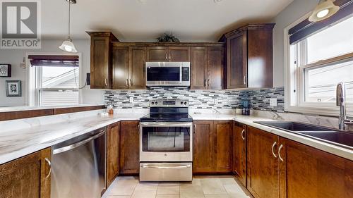 5 Truxtun Place, Mount Pearl, NL - Indoor Photo Showing Kitchen With Double Sink With Upgraded Kitchen