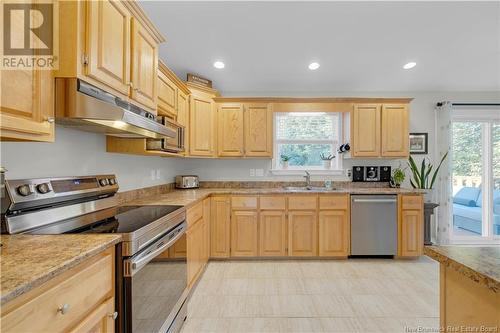 28 Isaac Street, Rothesay, NB - Indoor Photo Showing Kitchen