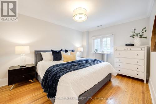 18 Jedburgh Road, Toronto (Lawrence Park North), ON - Indoor Photo Showing Bedroom