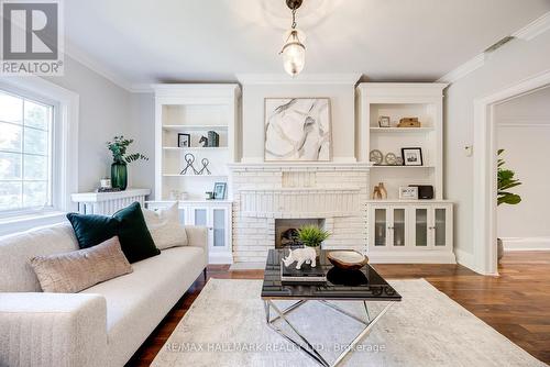 18 Jedburgh Road, Toronto (Lawrence Park North), ON - Indoor Photo Showing Living Room With Fireplace