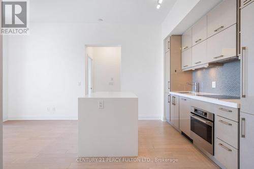 4309 - 65 St Mary Street, Toronto, ON - Indoor Photo Showing Kitchen