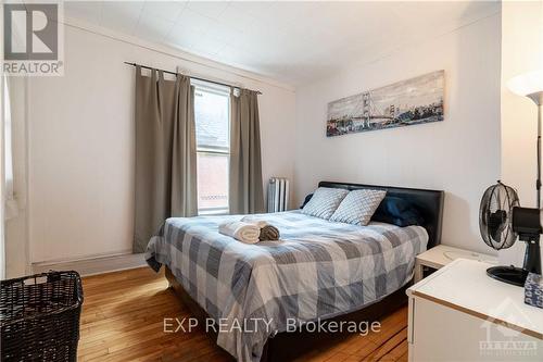 77 Florence Street, Ottawa, ON - Indoor Photo Showing Bedroom