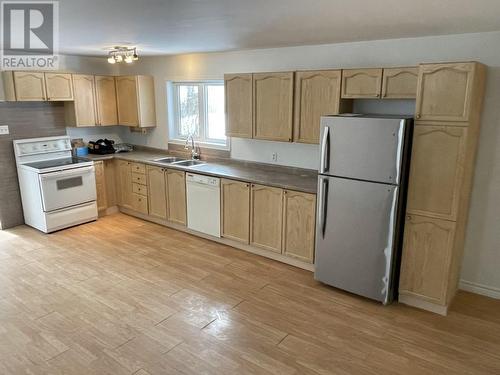 16 King Street North, Chapleau, ON - Indoor Photo Showing Kitchen With Double Sink