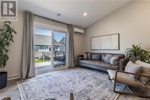 398 Glengrove, Moncton, NB - Indoor Photo Showing Living Room