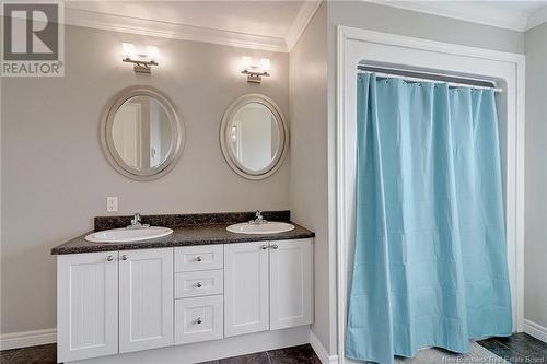 75 Randolph Street, Fredericton, NB - Indoor Photo Showing Bathroom