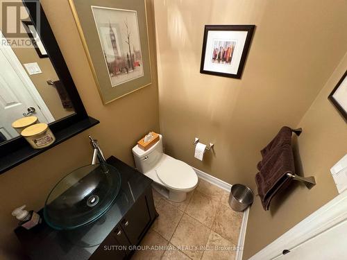 148 Mountbatten Road, Vaughan, ON - Indoor Photo Showing Bathroom