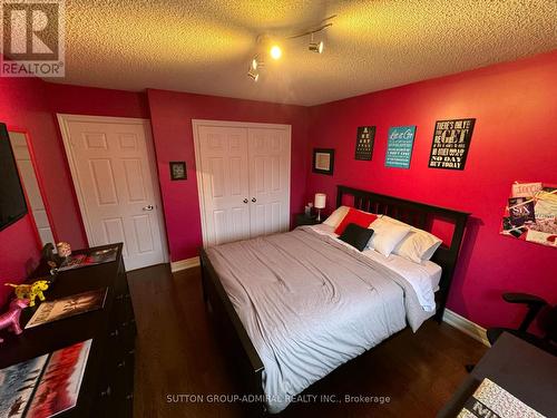 148 Mountbatten Road, Vaughan, ON - Indoor Photo Showing Bedroom