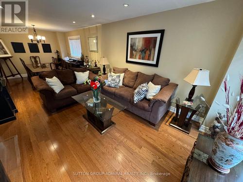 148 Mountbatten Road, Vaughan, ON - Indoor Photo Showing Living Room