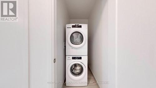 1710 - 12 Gandhi Lane, Markham (Commerce Valley), ON - Indoor Photo Showing Laundry Room