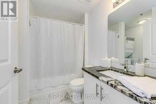 403 - 2490 Old Bronte Road, Oakville (Palermo West), ON - Indoor Photo Showing Bathroom