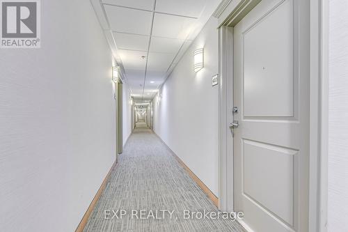 403 - 2490 Old Bronte Road, Oakville, ON - Indoor Photo Showing Other Room