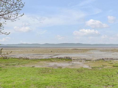 Vue sur l'eau - 2-491 Ch. Des Pionniers E., L'Islet, QC - Outdoor With View