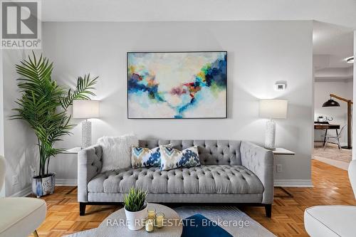 1310 - 38 Fontenay Court, Toronto (Edenbridge-Humber Valley), ON - Indoor Photo Showing Living Room