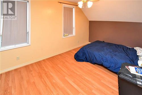 3977 Regional Road 15, Chelmsford, ON - Indoor Photo Showing Bedroom