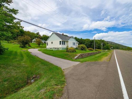 403 Shore Road, Bay View, NS 