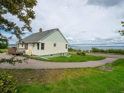 403 Shore Road, Bay View, NS 